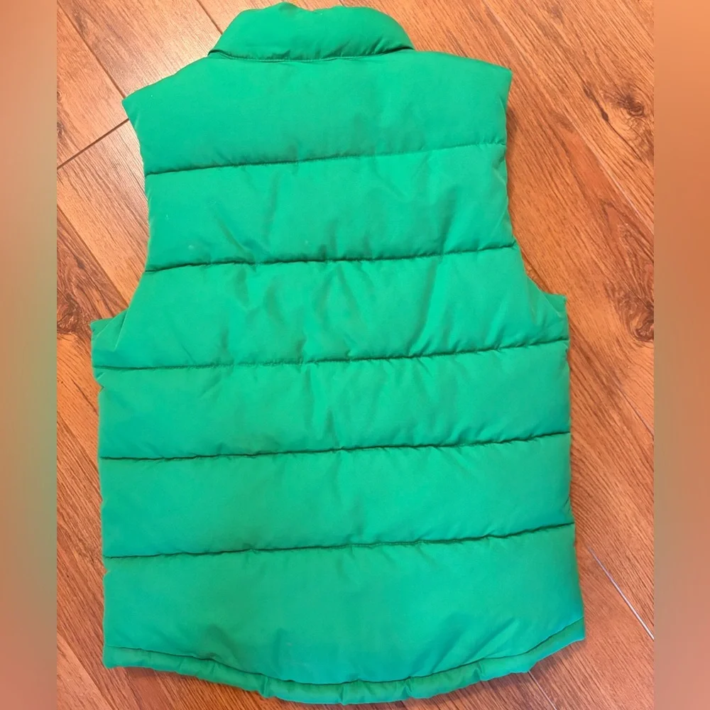 GAP KIDS Green Puffer Vest. Size L 10-11 Years.